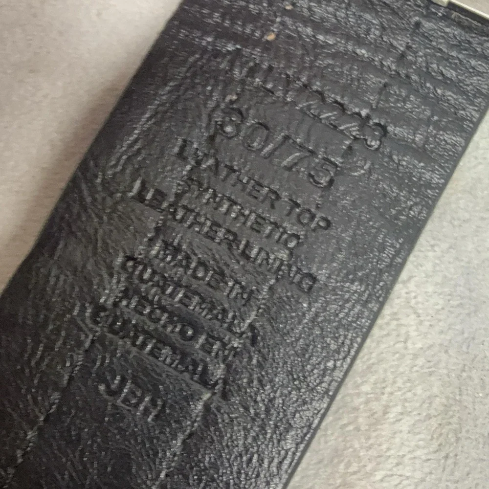 Levi's Belt Mens 30 Brown Black Reversible Leather Dress Silver Buckle Logo